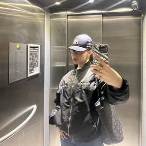 Meet your Posher, Dezire